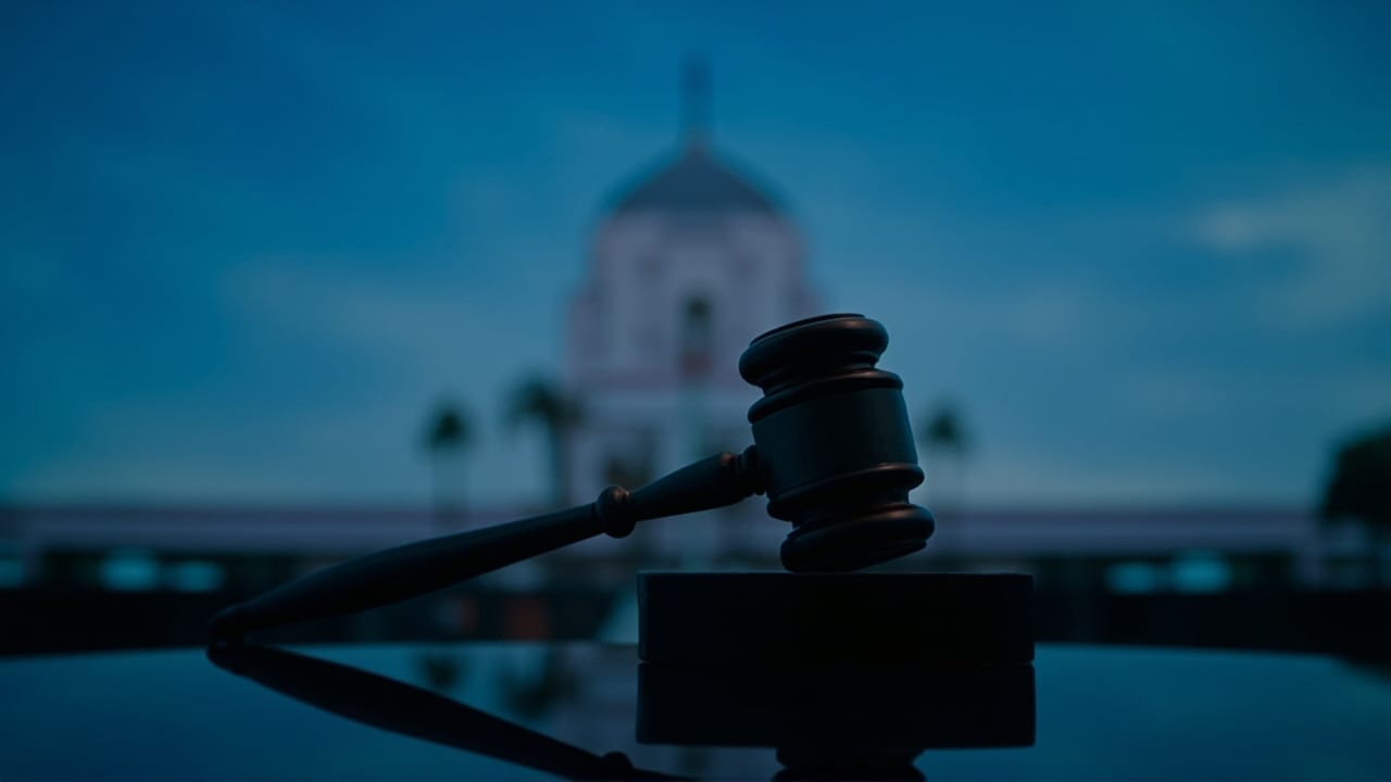 Auction Sale Conducted Without Strict Compliance With SARFAESI Rules Payment Timeline Is Void : Supreme Court